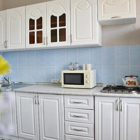 Yourhouse Микрорайон Жетысу-2, Дом 69 อัลมาตี ภายนอก รูปภาพ