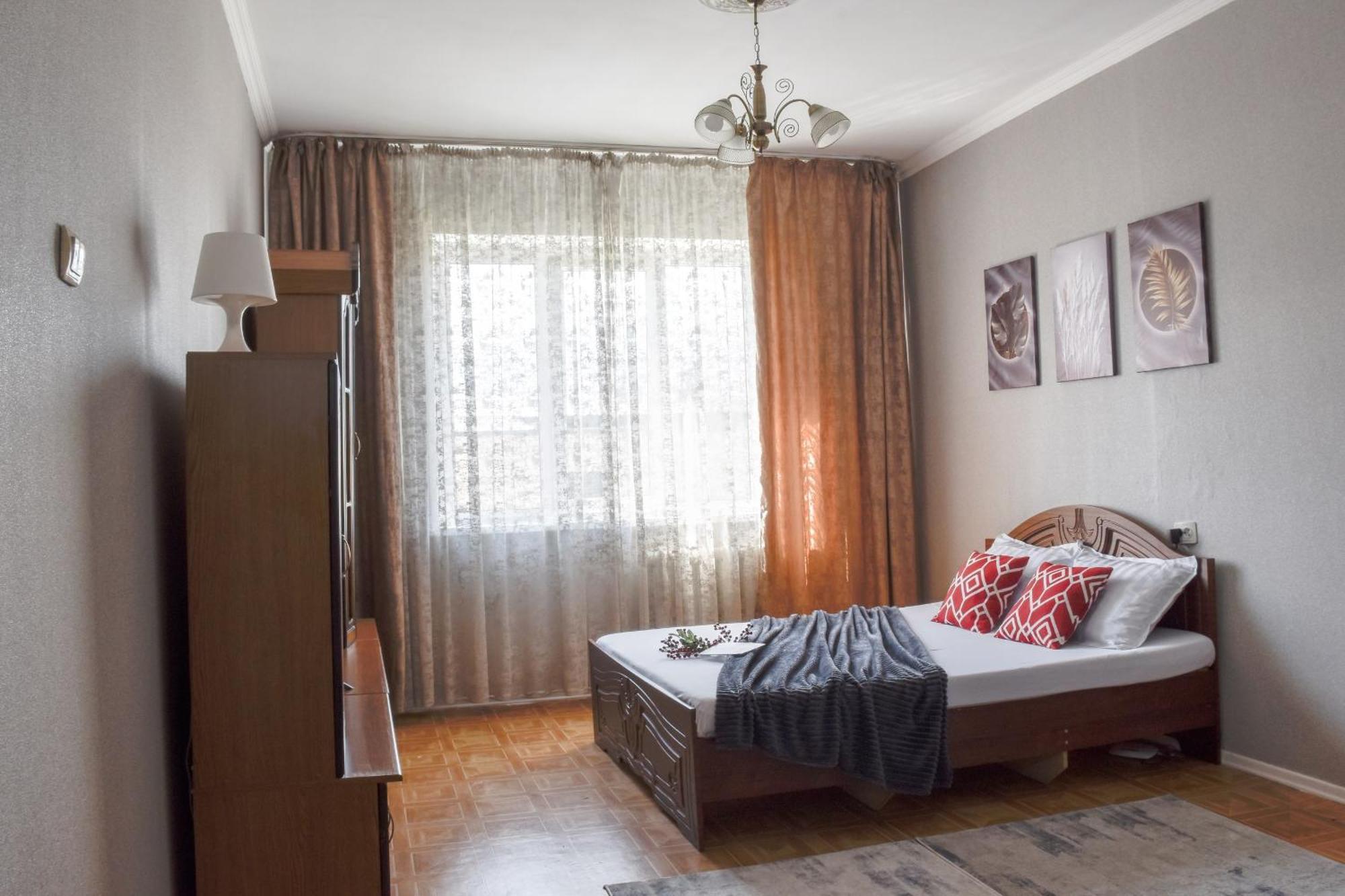 Yourhouse Микрорайон Жетысу-2, Дом 69 อัลมาตี ภายนอก รูปภาพ